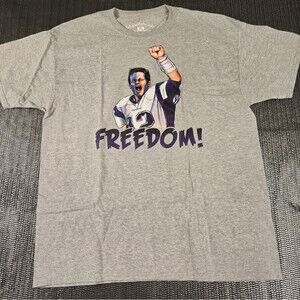 Tom Brady "Freedom!" New England Patriots NFL Football Chowdaheadz X Large